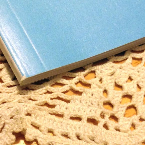 Small Space Decorating, storage hacks, quick and easy ideas - Picture 8 of 9